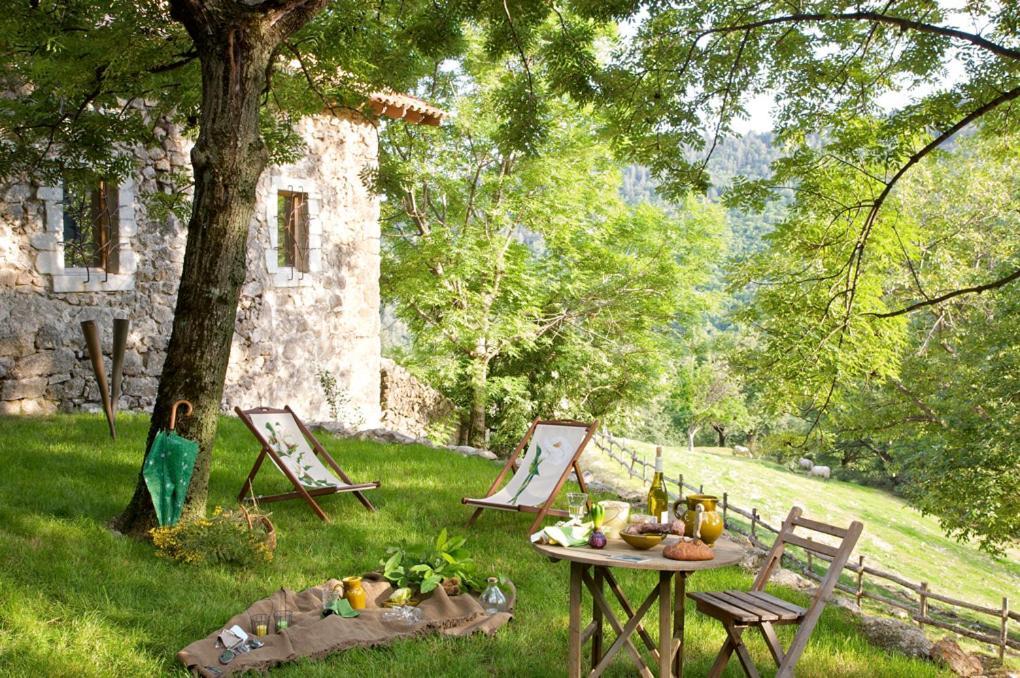 Mas Nouveau Chambres D'Hotes Genolhac Bagian luar foto