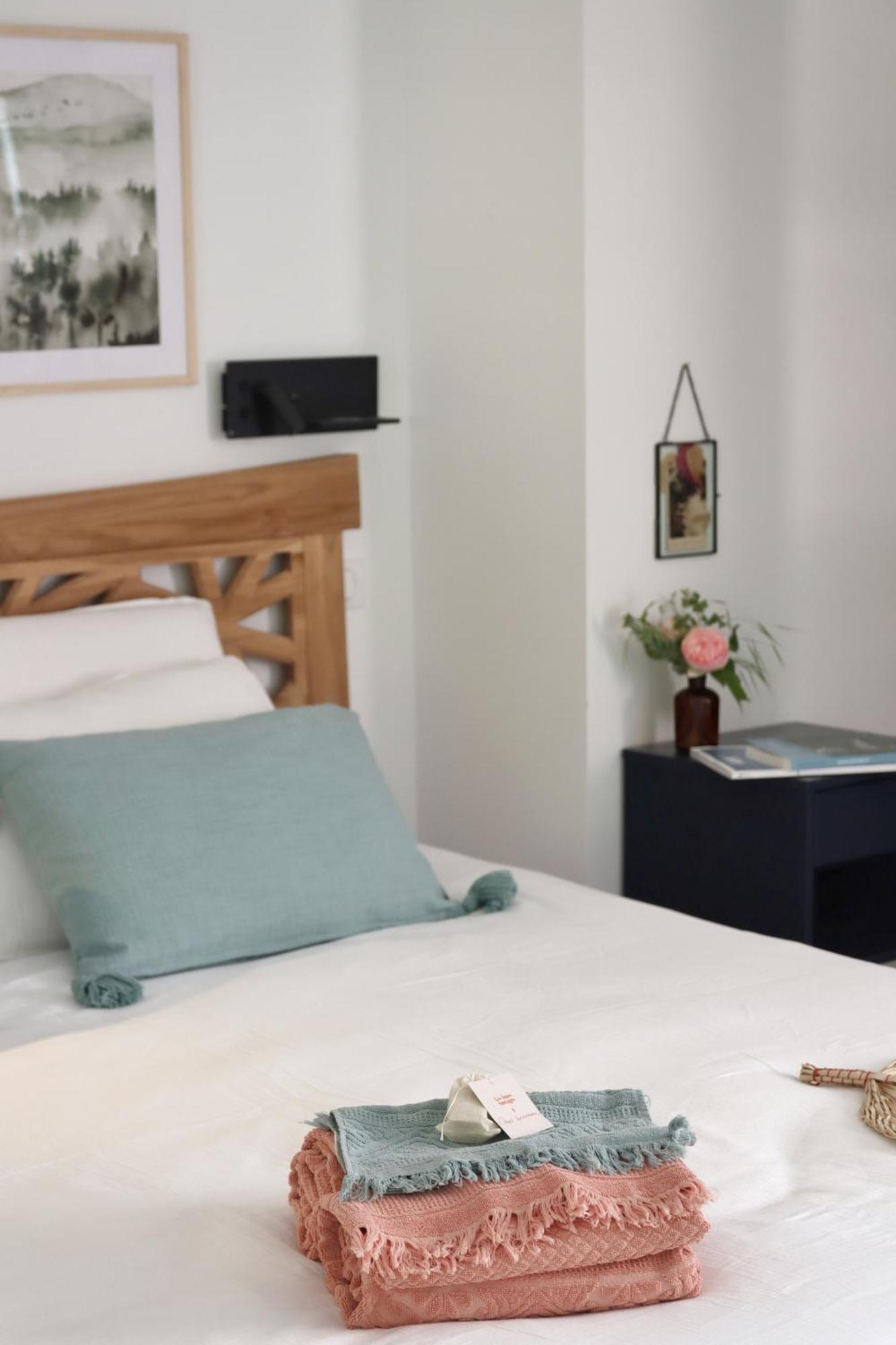 Mas Nouveau Chambres D'Hotes Genolhac Bagian luar foto