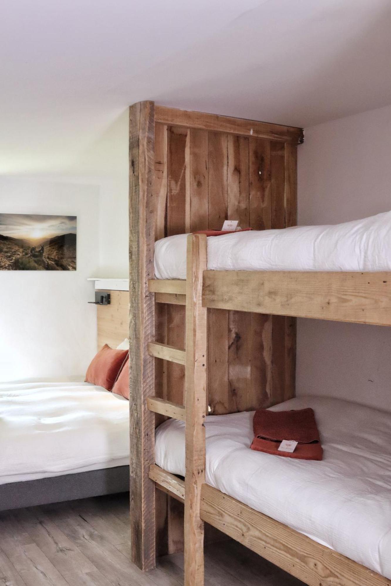 Mas Nouveau Chambres D'Hotes Genolhac Bagian luar foto